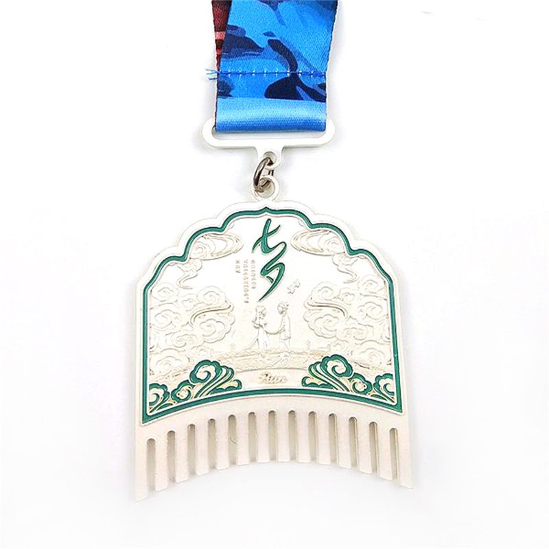 Holiday Running Medales Present for Valentine\'s Day Trail Running MedalS