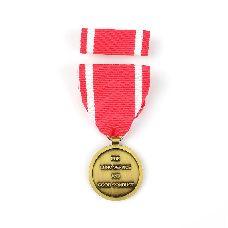 Hard Emamel Pin Medallion Die Cast Metal Badge 3D Aktivitetsmedaljer och utmärkelser hedrar medaljer med kort band